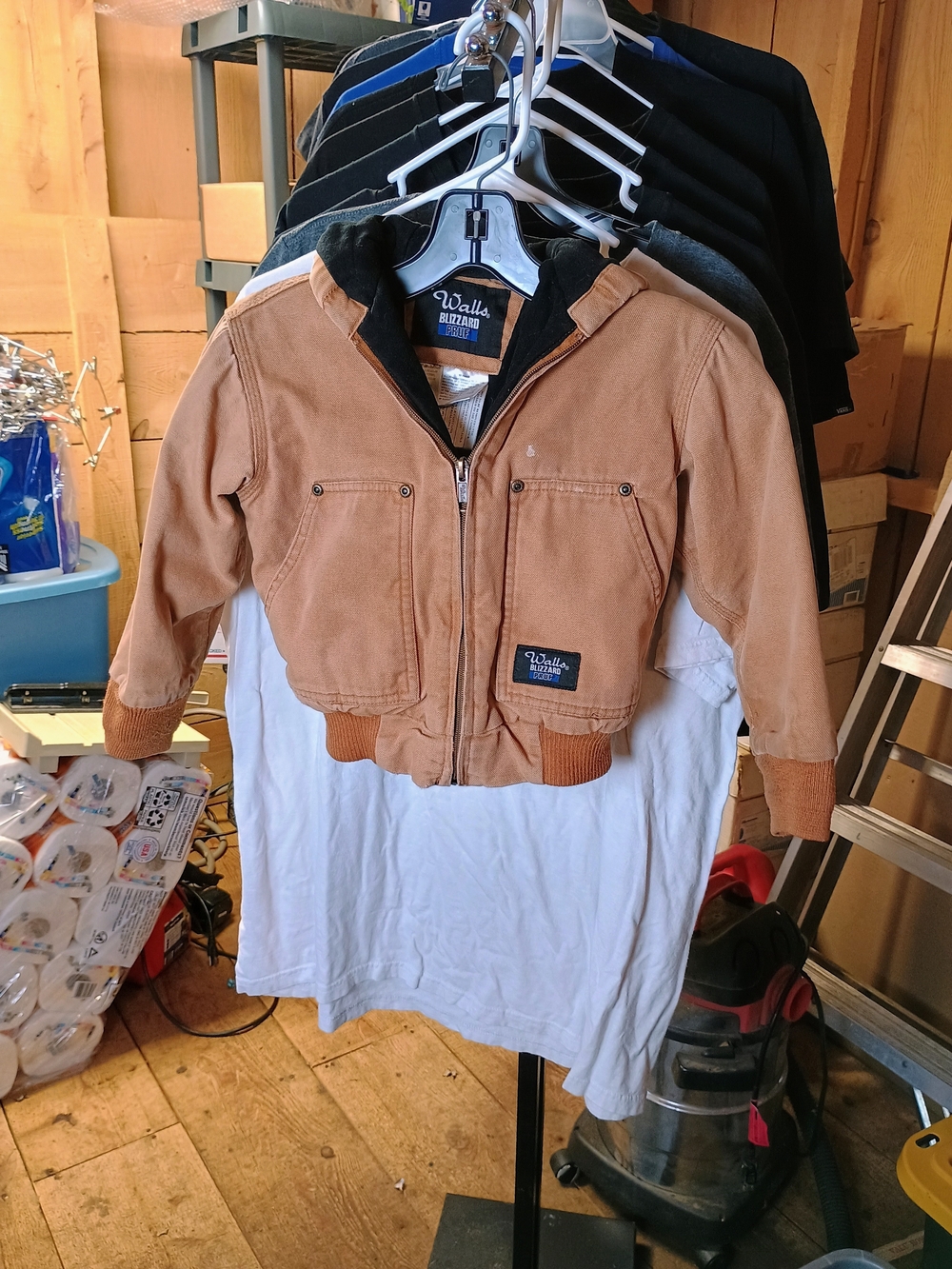 Walls Tan Hooded Work Jacket with Black Lining Bin 32